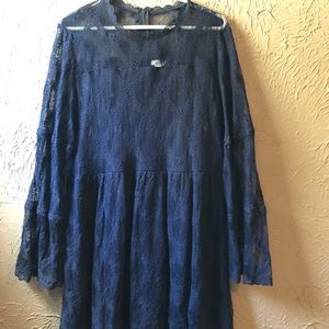 Adorable lace dress! Like new!